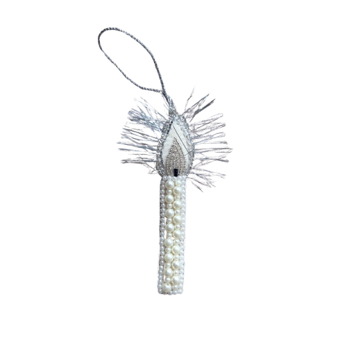 NYNNE ROSENVINGE Christmas Candle Ice Pearls Baumschmuck Kerze bestickt mit Perlen cremweiß silber