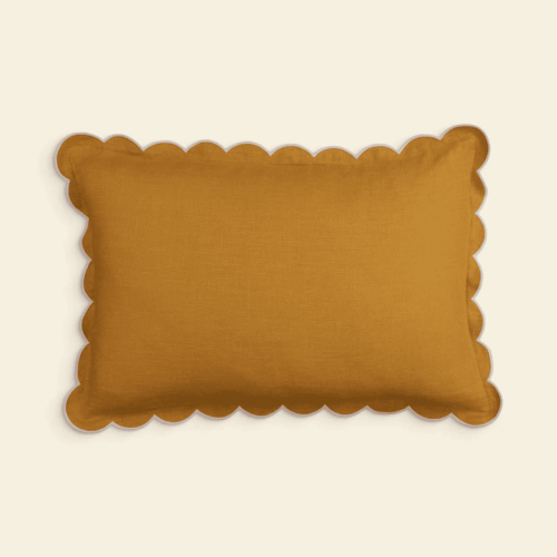 TOMÈTE Kissenbezug Scalloped Linen 30x50 yellow ochre